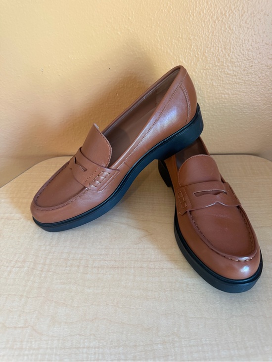 Nordstrom Shoes - Nordstrom NWOB Classic Penny Loafers in Warm Brown Size 9.5